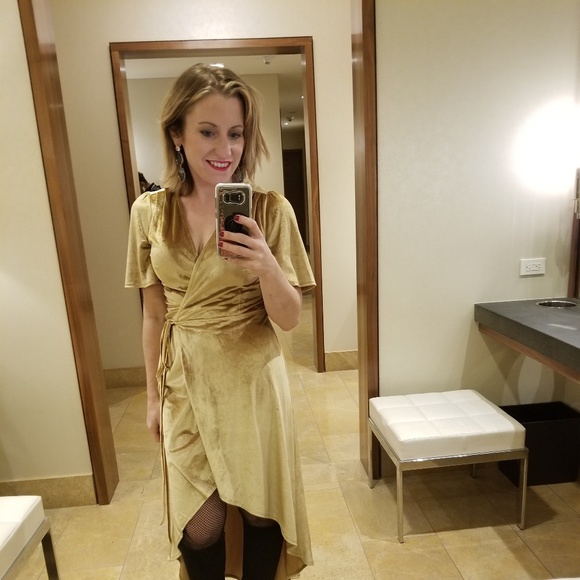 Meet your Posher, Heather - Picture 4 of 5